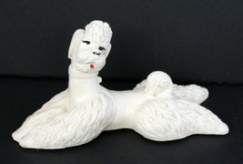 Vintage Standard Poodle Chalkware Figurine ~ White ~ Laying Down ~ 1950&#39;s - £39.95 GBP