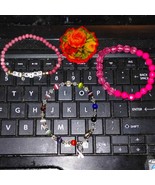 Three beautiful handmade bracelets and one handmade brooch - €23,21 EUR