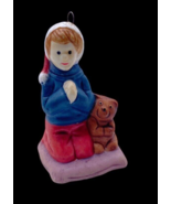 Christmas Village Figurine / Ornament Little Boy Kneeling Praying Santa Hat - $370.18 MXN