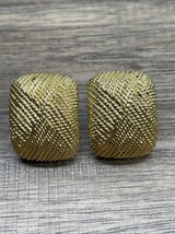Vintage Napier Gold Tone Oversized Rectangle Screw On Earrings Non-Pierc... - $11.87