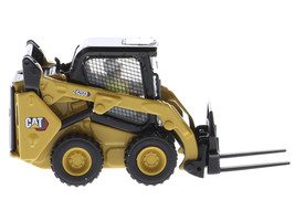 CAT Caterpillar 242D3 Wheeled Skid Steer Loader w Work Tools Operator Ye... - £45.55 GBP