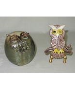 2 Vintage Ceramic Owl Figurines Hand Crafted Speckle Glaze &amp; Wall Hanging - £23.67 GBP