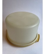 Vintage Tupperware #684-5 Round Cake Carrier Keeper Container Yellow - $9.10 CAD