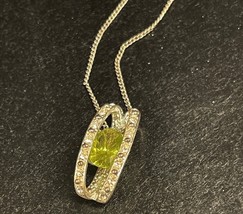 NRT Signed Avon “Envy Me” Gem and Rhinestone Pendant Necklace - $11.25