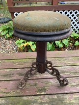 Antique 1890&#39;s Victorian Adjustable Piano or Organ Stool~~OHIO PICK UP ONLY - £58.67 GBP
