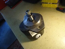 Whitehouse Products for Danfoss 83012971 5SM/41006DAN Hydraulic Gear Pump - $128.69