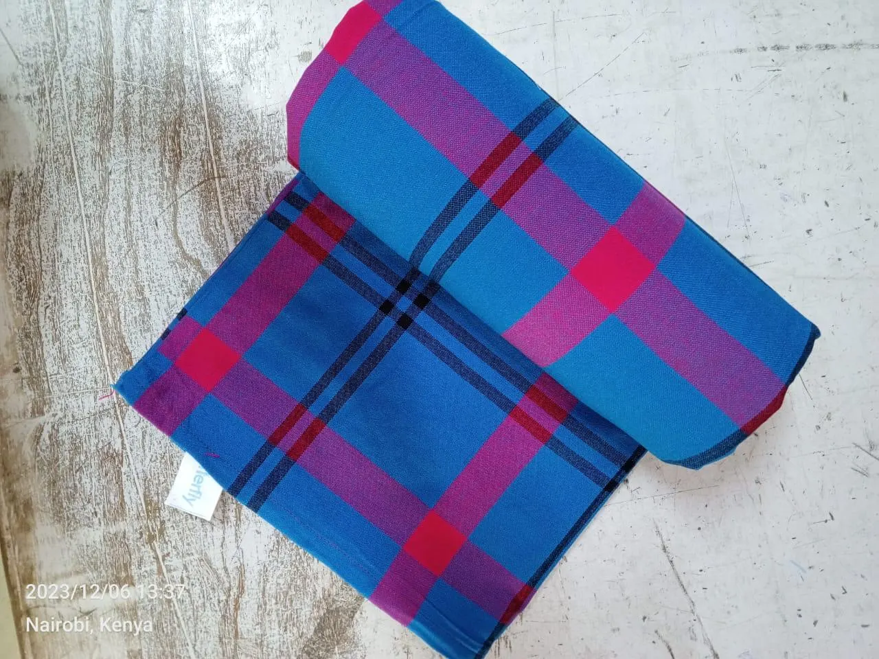 Authentic Maasai Shuka – Traditional African Blanket - $1,209.61 MXN