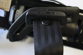 2004-2011 VOLVO S40 S50 FRONT DRIVER LEFT SEAT BELT J1631 image 4