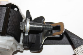 2005-2010 SCION TC REAR LEFT DRIVER SIDE SEAT BELT RETRACTOR J423 image 4