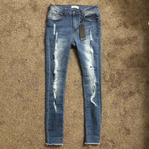 Between Us Juniors Stretch Distressed Cropped Jeans, Size 3 - £15.35 GBP