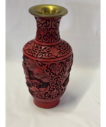 Vintage Cinnabar Vase Chinese Lacquer With Scenic Hand Carved Design - €54,70 EUR