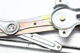 2003-2008 TOYOTA MATRIX XRS FRONT LEFT DRIVER WINDOW REGULATOR P8070 image 9