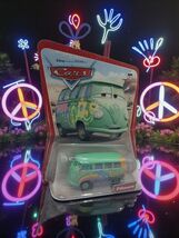 2006 DISNEY PIXAR CARS (DESERT SERIES) FILLMORE FIGURE BRAND NEW WITH CR... - $253.15 MXN