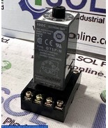 Idec GT5P-N Miniature On-Delay Timer Relay 0-60 Min 24VAC/DC W/ SR2P-06A... - $80.14 CAD