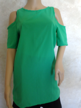 Drop Shoulder Green Blouse Size M (#2939) - $27.99