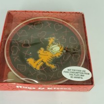 Enesco Garfield Valentine Hearts Mini Plate With Easel Hugs And Kisses - $29.69