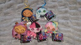 Set of 5 Monster High G3 Plushies.Brand New, with tags. Draculaura, Lagoona - £31.54 GBP