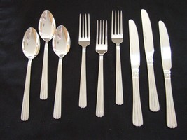 9 PIECES   SERVICE FOR 3 STAINLESS FLATWARE SET FLUTED MODERN DESIGN - $10.49