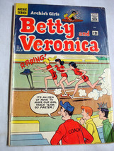 Archie&#39;s Girls Betty and Veronica #115 1965 Good- PIn-Up  Ballet School Story - £7.72 GBP