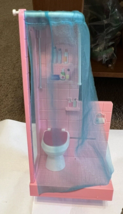 Vtg 2012 Barbie Sisters Dream House Camper Rv Glam Parts Shower Toilet - £15.53 GBP