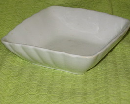 Royal Stone Ltd-Wedgwood &amp; Co- Ceramic Fruit/Berry Dish-England - $150.16 MXN