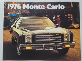 GENUINE ORIGINAL 1976 CHEVROLET MONTE CARLO Dealers Brochure - $10.39