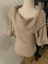 White House black market size xs sweater - $29.70