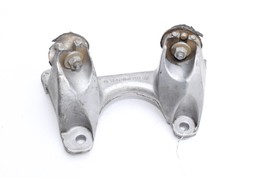13-15 BMW X1 TRANSMISSION MOUNT BRACKET Q3619 image 2