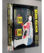 Vintage Fazor Flexor Toy Laser Gun NIP Pulsating Space Machine Vibrating... - €97,71 EUR