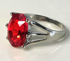 Faux Ruby Faceted Silver Tone Ring sz 8.5 - £2.19 GBP