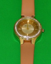 Watch-Metaphor Gold Tone - New Battery - SS Back Case - €26,87 EUR