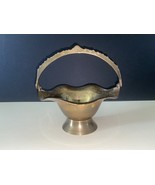 Vintage Brass Fruit Bowl With Swinging Handle - $404.96 MXN