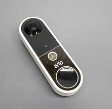 Arlo Essential AVD2001 Video Doorbell Wire Free - White image 2