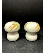 Vintage Ceramic Mushroom Toadstool SALT PEPPER SHAKERS Vegetable Garden ... - $406.16 MXN