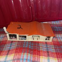 Vintage 1968 Mattel Hot Wheels Super Charger Building NonWorking Conditi... - $16.58