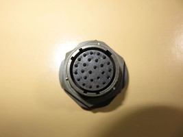 Esp.militares 5935-99-012-9846 Connector, Receptacle, Electric - $11.59