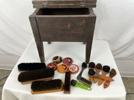 Hand Made Solid Wood Vtg Hinge Lid Shoe Shine Storage Box w Horse Hair Brushes - £116.77 GBP