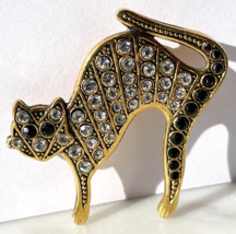 Arched Cat Brooch Vintage MCM Gold Tone Metal Kitty Pin Clear/Black Rhinestones - £26.10 GBP