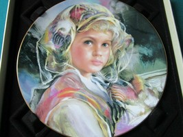 Francisco Masseria Collector Plates Royal Doulton Portraits Innocence New pick1 - £63.54 GBP