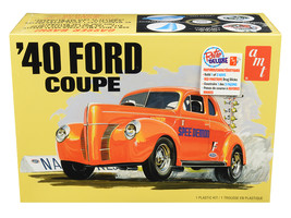 Skill 2 Model Kit 1940 Ford Coupe 3 in 1 Kit 1/25 Scale Model by AMT - £39.91 GBP