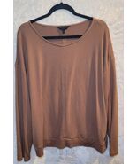 Women's Banana Republic  Soft Knit Long Sleeve Top Size X-Large - $18.99