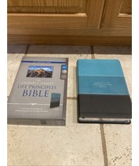 NIV Life Principles Bible Charles Stanley Large Print Leathersoft TEAL B... - $110.74 CAD