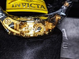 Invicta 6905 Reserve Subaqua 18k Gold Plated Watch With No Band & Needs Battery image 4