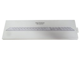 APPLE MAGIC KEYBOARD W/ TOUCH ID &amp; NUMERIC KEYPAD for MAC MODEL A2520 - $1,642.42 MXN