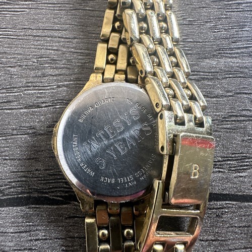 Bulova Watch Women’s 24mm Gold Tone Diamond Item image 6