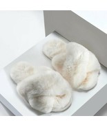 Charlie Paige ~ Open Toe ~ Crossover ~ Slippers ~ Size Small ~ White ~ F... - $450.11 MXN