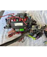 OEM 03-06 Chevrolet Suburban Yukon ESCALADE Fuse Box Junction 15177119 01 - $1,686.53 MXN