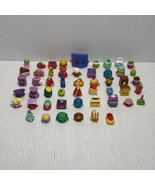 Shopkins Lot of 50 + 1 Large Figure - No Duplicates - Mixed Seasons!!!! - €21,38 EUR