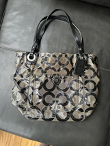Coach bag. Damaged. Please read description - $278.74 MXN