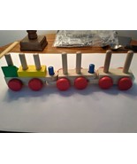 Melissa &amp; Doug Stacking Train toy - £9.74 GBP